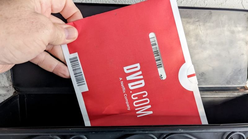Netflix is ​​submitted their DVD business after 25 years