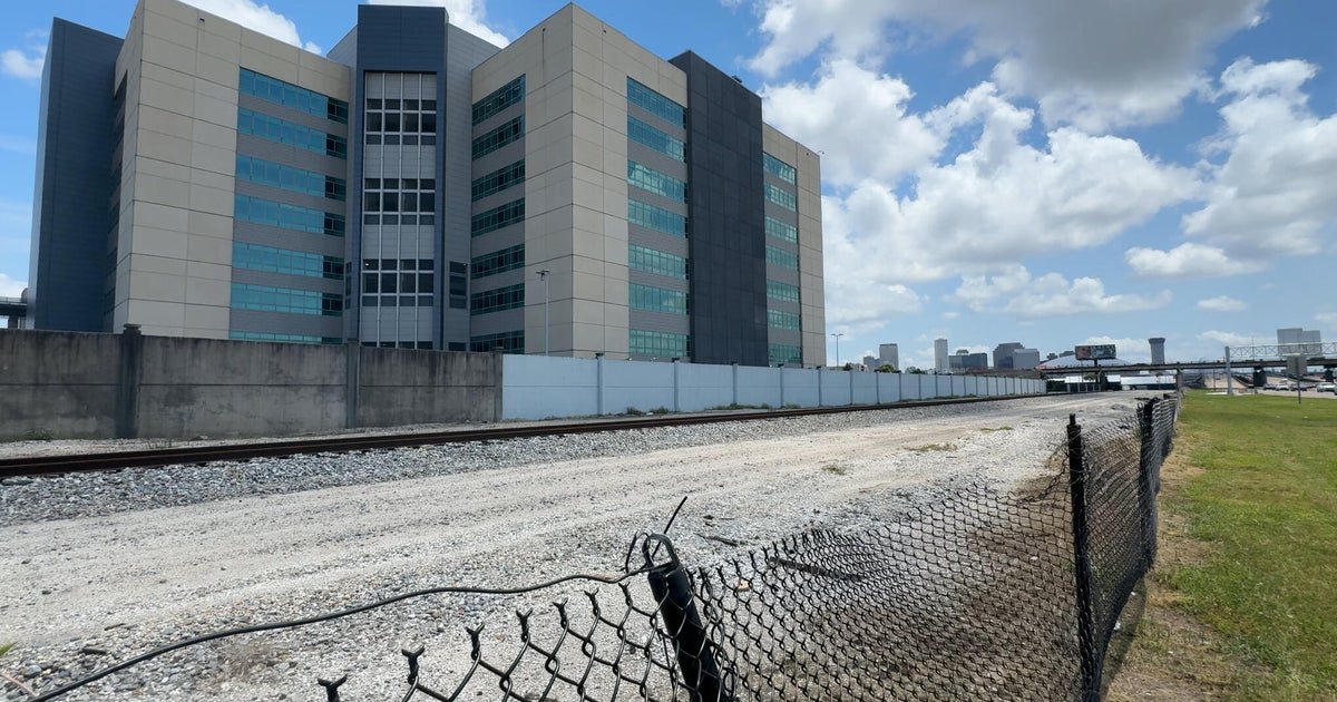 Friends, Family of New Orleans arrested for Ariding Ariding Escape