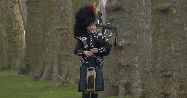 The tradition of the bagpipes scotland and pilots