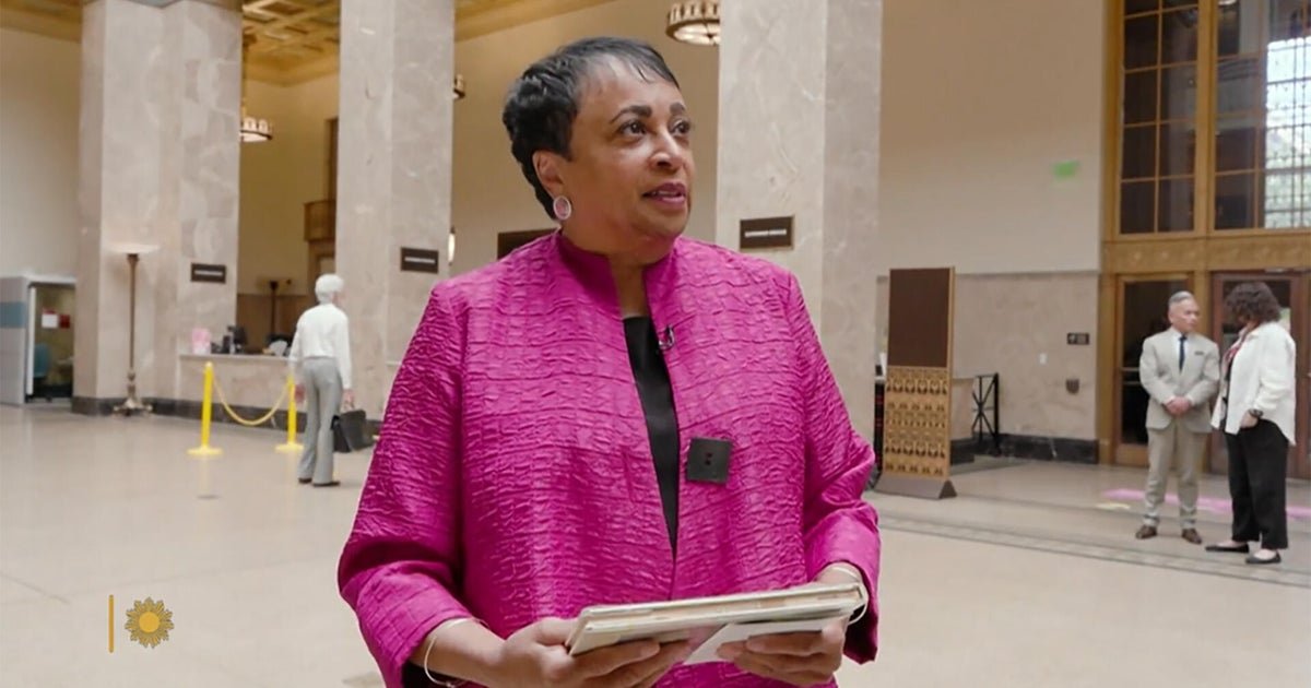 Congress carba librarian librarian has to talk about their trump shrine