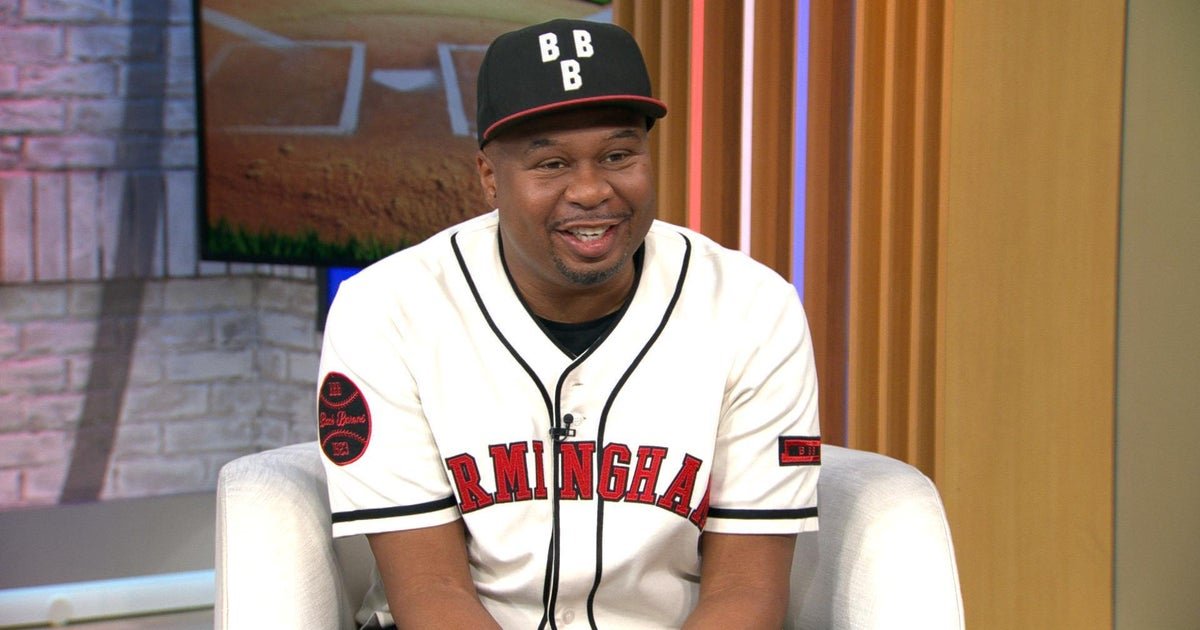 Roy Wood Jr. Explore house magic runs in the new documentic mlb