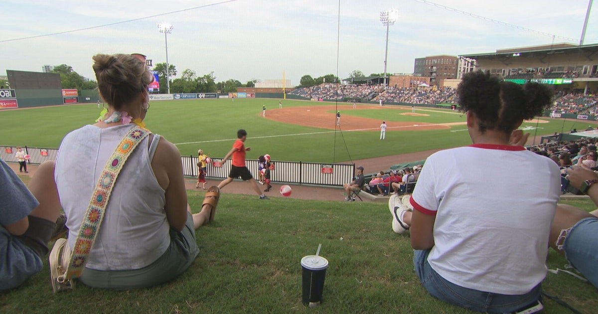 As a minor league stick revived a dance center in the south center