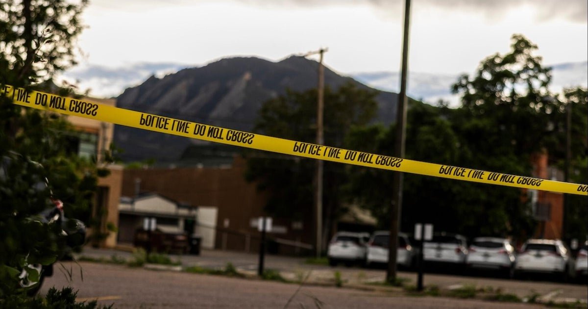 Survive Holocaust among those injuries in the Mall Boulder's attack, Rabbi says
