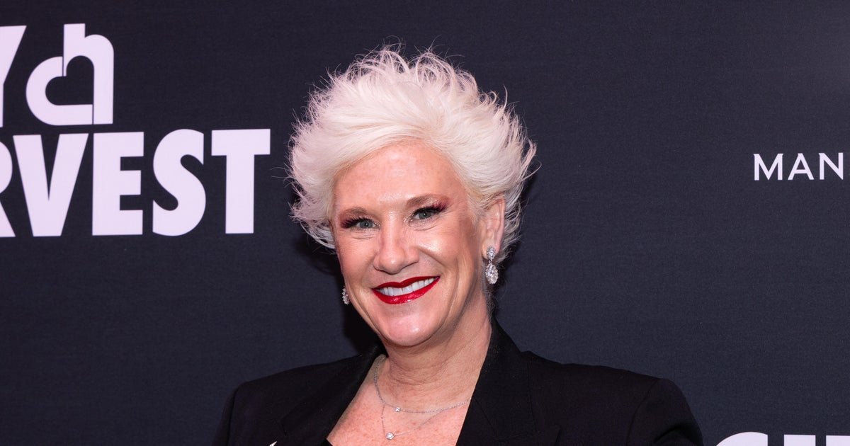Ane burret, food network star, die at 55