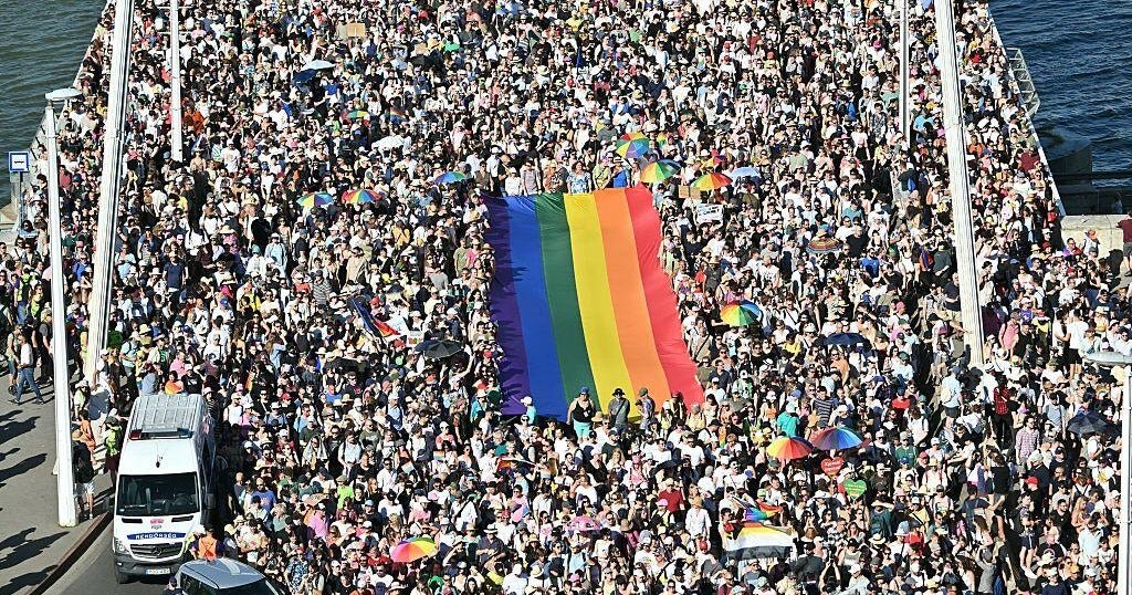 Hungerary LGTBQ community I go to government offer to March to Budapest pride