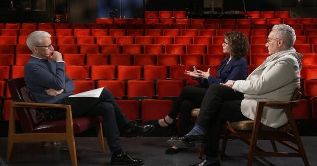 Nazis's pictures resembled at Auschwitz becomes subject of a game | 60 minutes