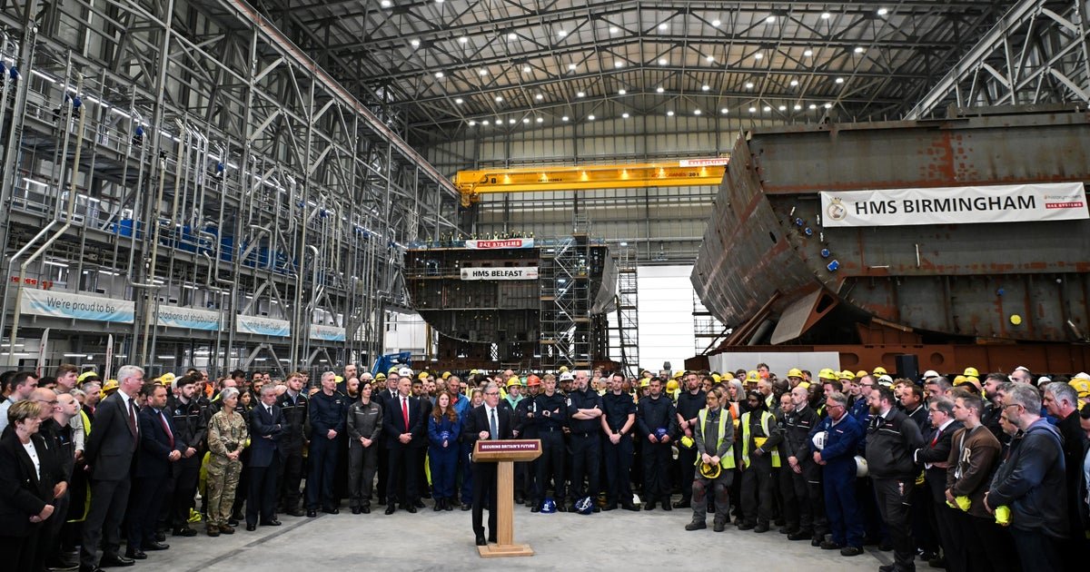 Quote the threat of Russia, the RUD the UK announced military embarations, including nuclevi sumbers