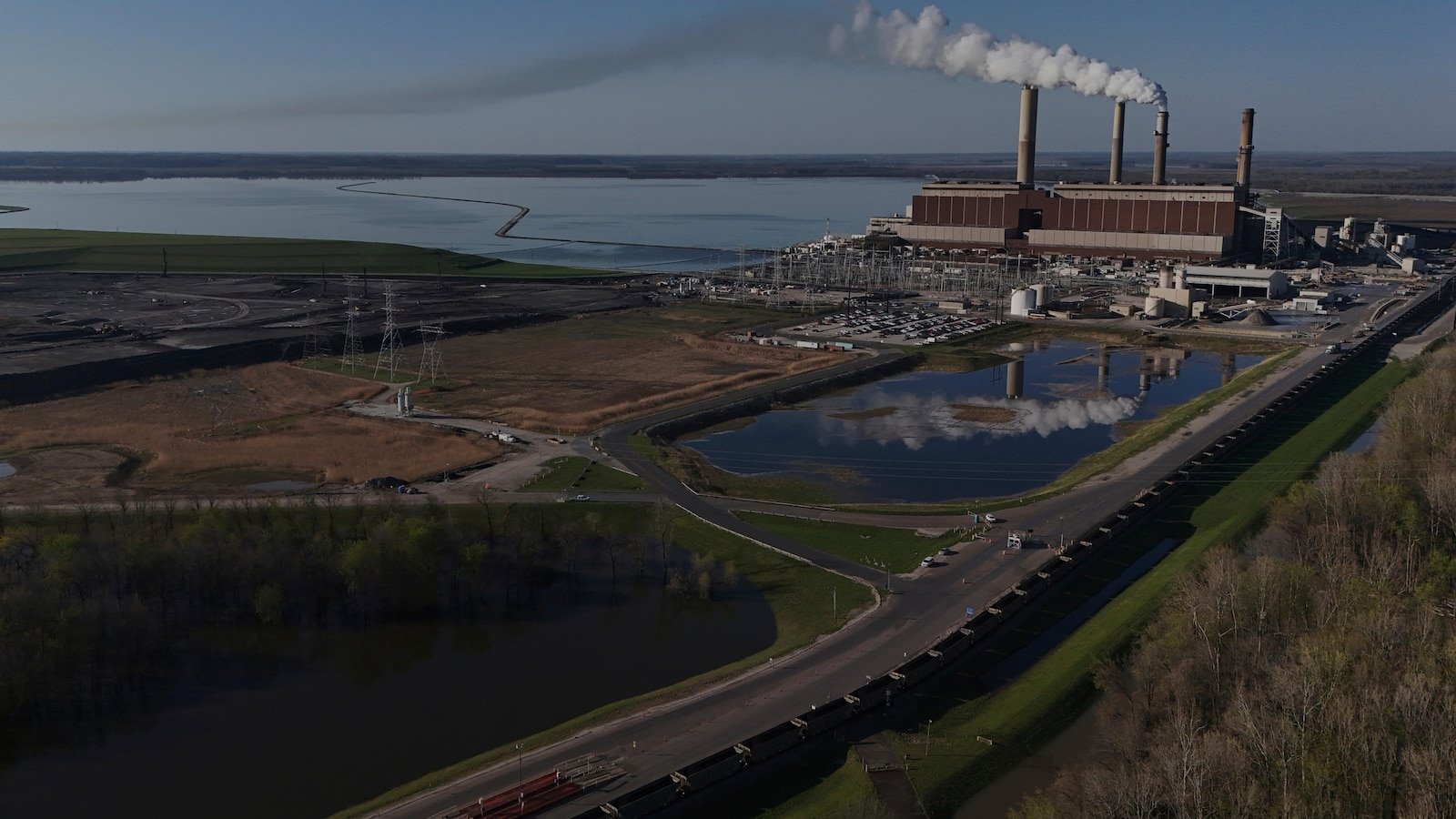 EPA employees put the names for the dissent statement "above the agency moves in Trump