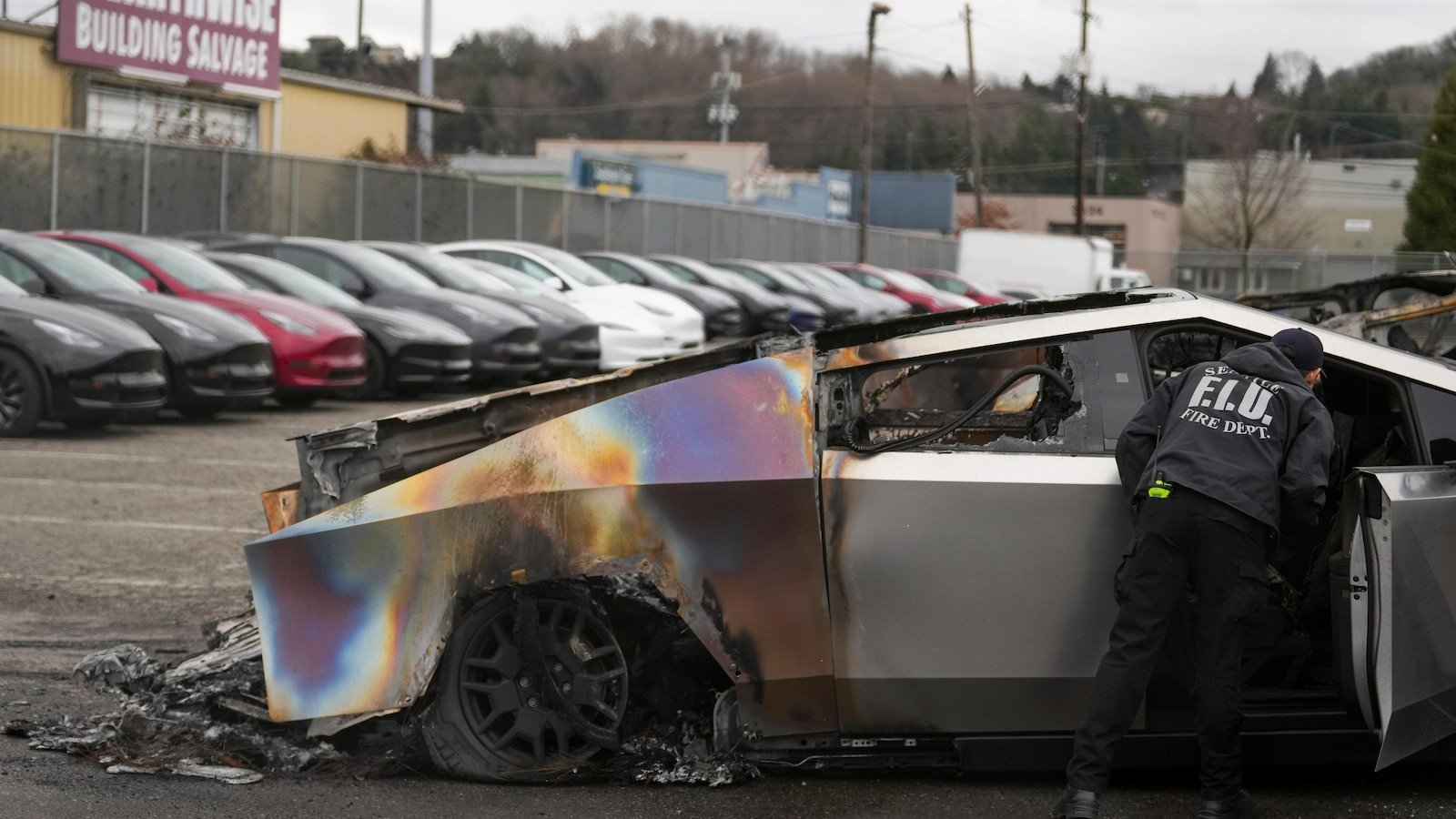 Musk could lose billions of dollars according to the spat with trump develops