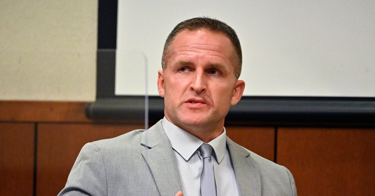 Juriety condemn the ex-Kentucky officer of using excessive force in Taylor's Taylor's Raid