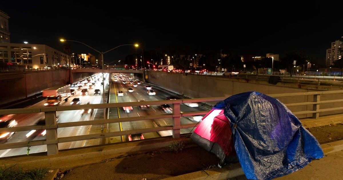 Trump to sign the executive order that makes it easier to erase homeless people