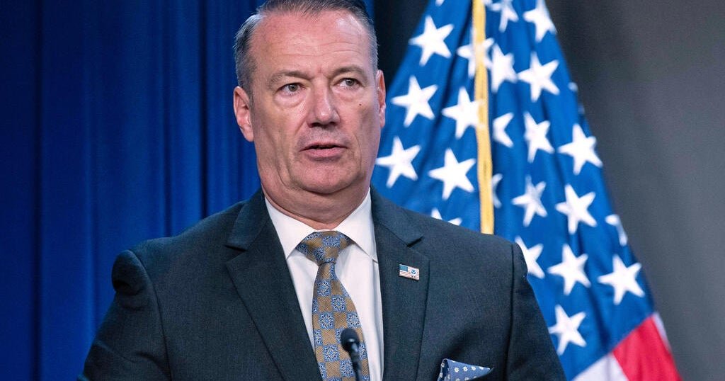The ice head says agents arrest someone lies in the United States illegally, crack on uneruized workers employer