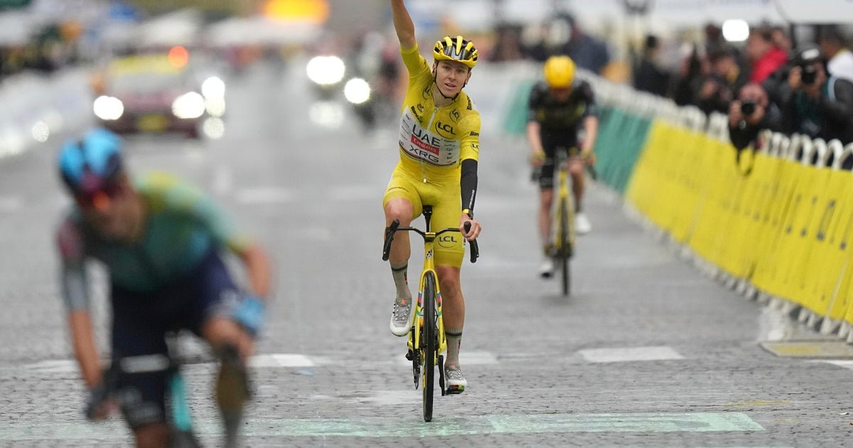 Tadej Pogacar Nabs Féthu Tour de France Dotle