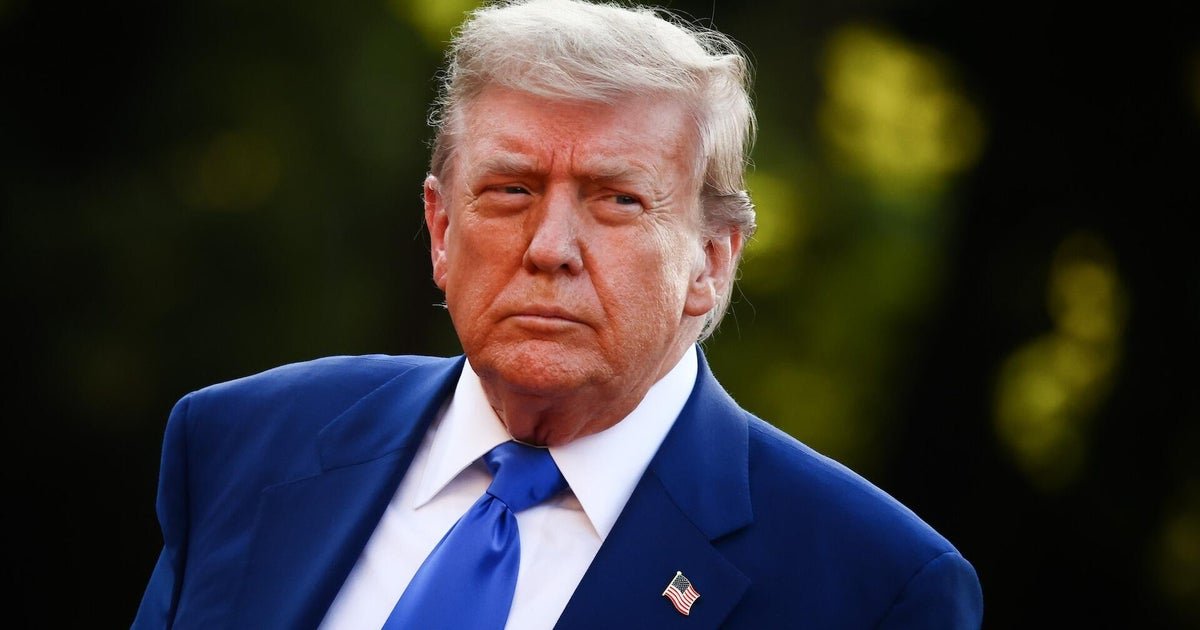 Trump visiting "Alcatraz Aligator" Fleecial Detention Center in Florida