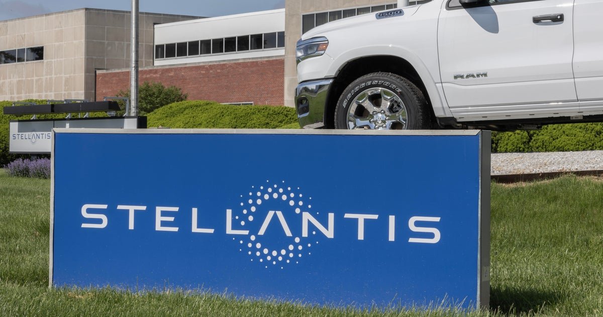 Stellantis Notices $ 1.7 Billion Earnings Hit by Rates