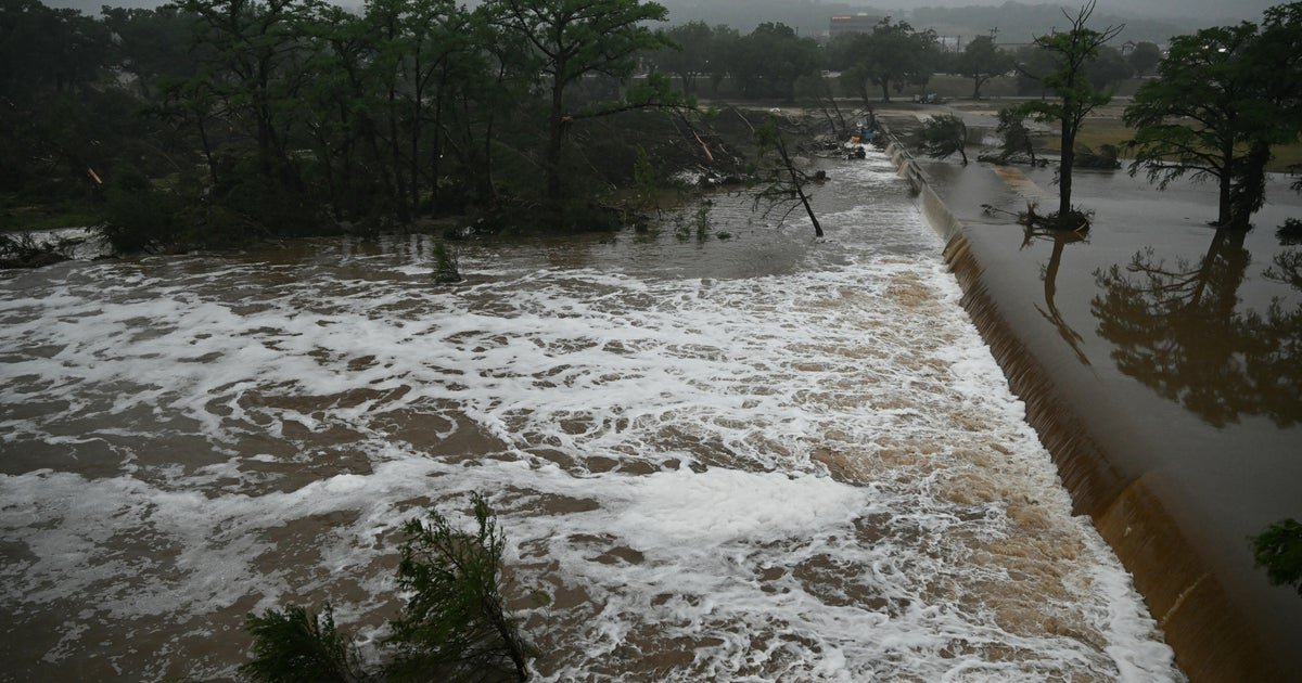 In a flash flood, is "very difficult to fight the nature," backup health say