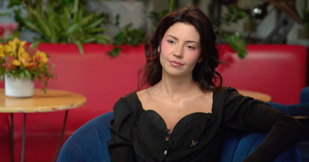 EXTREAISE interviews: Marina on because she took a break, his transformer album, more