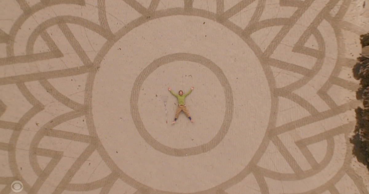 The artist creates massive, visible drawings only until the tidal tid