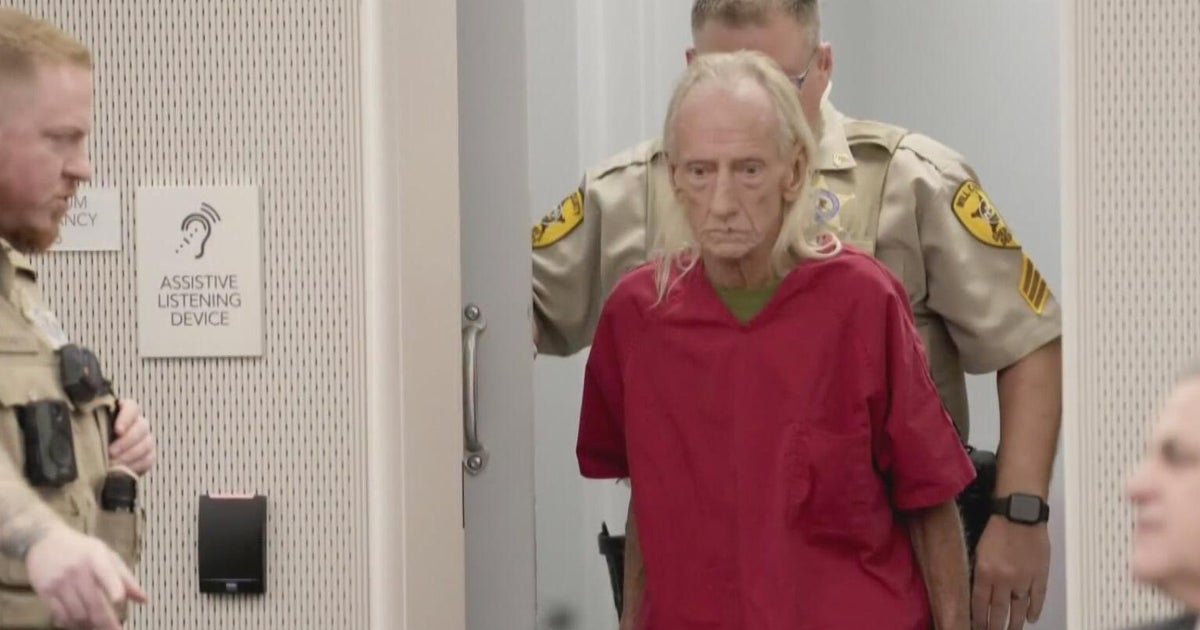 The Illinois Bandlord convicted of the crime of the darling child's hate of the 6 year old dies in custody