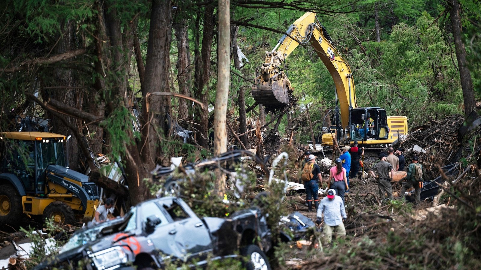 Focus on mental health of the first responsible in the death of death grows in the flooded texas