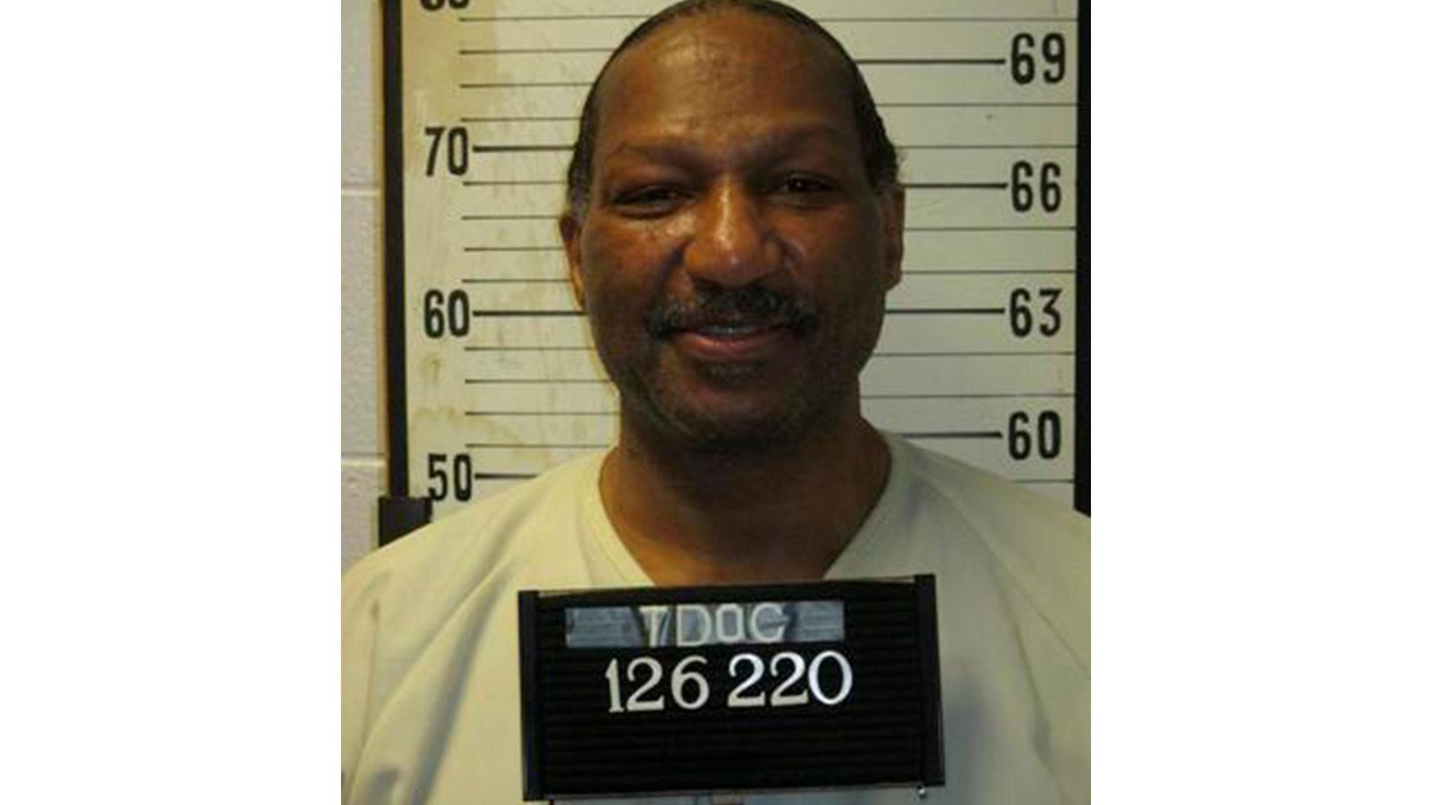 Tennessee competitions turn off a core device inmate in a hospital on execution day
